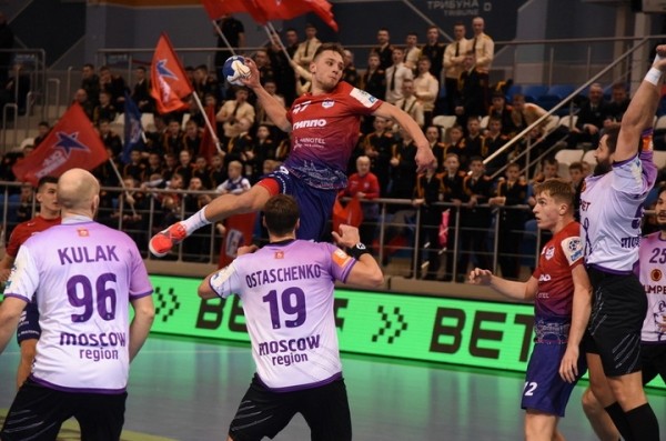 Гандбол.  СЕХА-лига. СКА на своей площадке сыграл вничью с "Чеховскими медведями"
 