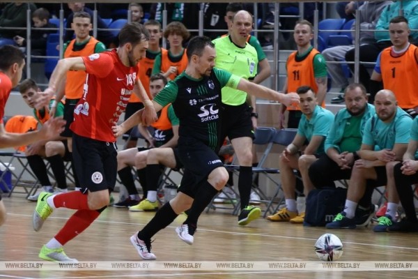 "Столица" во второй раз выиграла Кубок Беларуси по мини-футболу "Столица" во второй раз выиграла Кубок Беларуси по мини-футболу