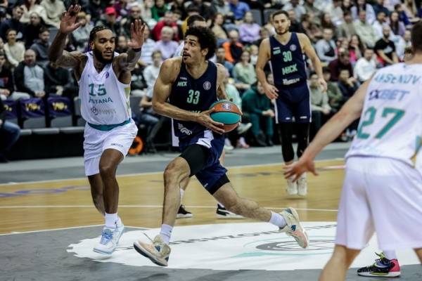 Баскетбол.  Лига ВТБ. "Минск" на выезде крупно проиграл "Астане", набрав меньше 50 очков и потерпев 19-е поражение в 20 матчах
  Баскетбол.  Лига ВТБ. "Минск" на выезде крупно проиграл "Астане", набрав меньше 50 очков и потерпев 19-е поражение в 20 матчах