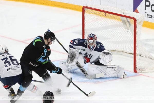 Хоккеисты минского "Динамо" проиграли "Торпедо" в КХЛ