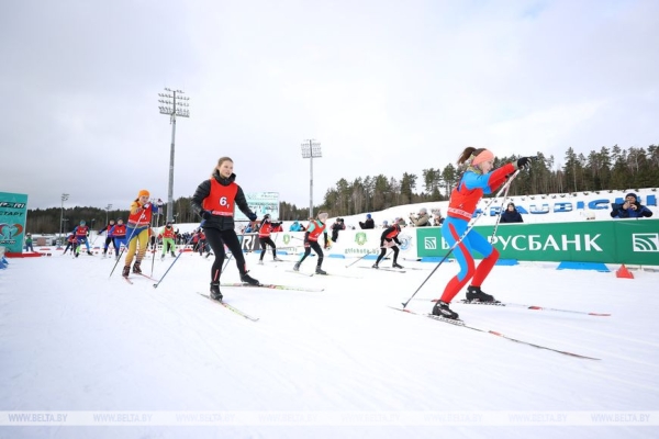 ФОТОФАКТ: Областной этап соревнований по биатлону "Снежный снайпер" прошел в "Раубичах" ФОТОФАКТ: Областной этап соревнований по биатлону "Снежный снайпер" прошел в "Раубичах"