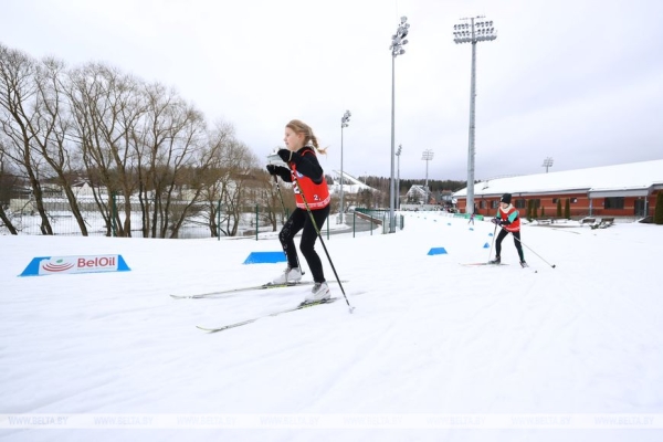 ФОТОФАКТ: Областной этап соревнований по биатлону "Снежный снайпер" прошел в "Раубичах" ФОТОФАКТ: Областной этап соревнований по биатлону "Снежный снайпер" прошел в "Раубичах"