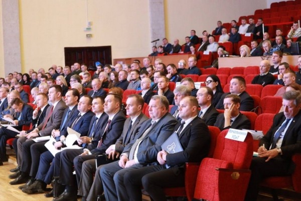 Футбол. На заседании коллегии Минспорта были поставлены задачи по оптимизации развития футбольной отрасли Беларуси
Футбол. На заседании коллегии Минспорта были поставлены задачи по оптимизации развития футбольной отрасли Беларуси