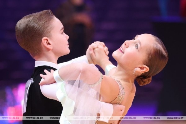 ФОТОФАКТ: Турнир по спортивным бальным танцам проходит в Минске
