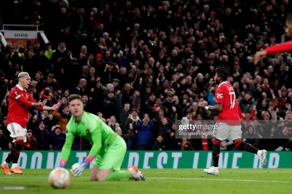 Футбол.  Лига Европы. Ответные матчи 1/16 финала. "Манчестер Юнайтед" выбил из розыгрыша "Барселону" и другие результаты
 