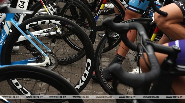 Белорусский велогонщик Дайнис Брицис выиграл серебро на турнире в Краснодарском крае Белорусский велогонщик Дайнис Брицис выиграл серебро на турнире в Краснодарском крае