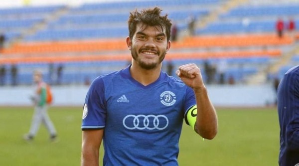 Футбол.  Александр Нойок станет игроком "Атырау", который возглавляет Жуковский
 