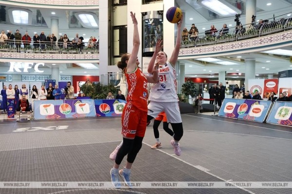 ФОТОФАКТ: Международный турнир Palova-Snowball по баскетболу 3х3 завершился в Минске ФОТОФАКТ: Международный турнир Palova-Snowball по баскетболу 3х3 завершился в Минске