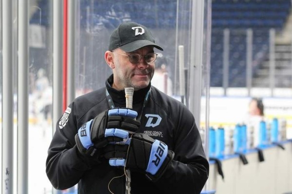 Хоккей. "Динамо" Минск — "Спартак": матч регулярного чемпионата КХЛ состоится 7 февраля и начнется в 19.30
Хоккей. "Динамо" Минск — "Спартак": матч регулярного чемпионата КХЛ состоится 7 февраля и начнется в 19.30