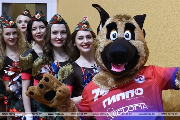 Гандболисты минского СКА обыграли ЦСКА на старте плей-офф SEHA-лиги