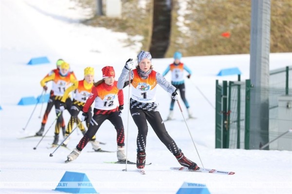 ФОТОФАКТ: Финальный этап республиканских соревнований "Снежный снайпер" проходит в "Раубичах"