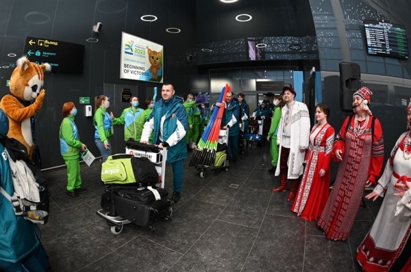 ФОТОФАКТ: Белорусская делегация прибыла в Кемерово для участия в II Зимних играх "Дети Азии" ФОТОФАКТ: Белорусская делегация прибыла в Кемерово для участия в II Зимних играх "Дети Азии"