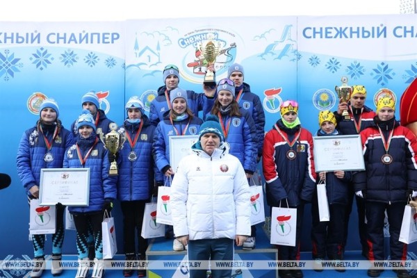 В "Раубичах" завершился финал республиканских соревнований по биатлону "Снежный снайпер"