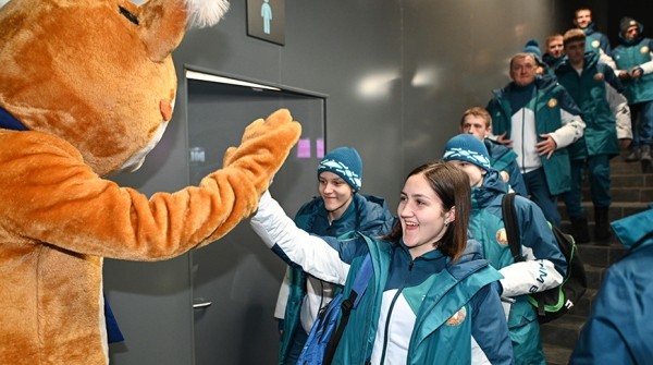 ФОТОФАКТ: Белорусская делегация прибыла в Кемерово для участия в II Зимних играх "Дети Азии" ФОТОФАКТ: Белорусская делегация прибыла в Кемерово для участия в II Зимних играх "Дети Азии"