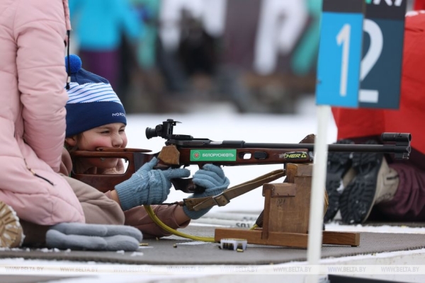 ФОТОФАКТ: Областной этап соревнований по биатлону "Снежный снайпер" прошел в "Раубичах" ФОТОФАКТ: Областной этап соревнований по биатлону "Снежный снайпер" прошел в "Раубичах"