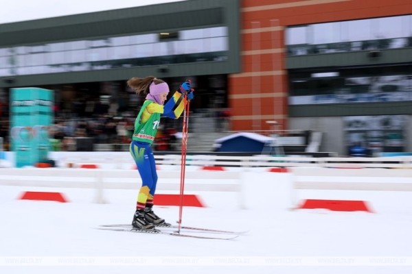 ФОТОФАКТ: Областной этап соревнований по биатлону "Снежный снайпер" прошел в "Раубичах" ФОТОФАКТ: Областной этап соревнований по биатлону "Снежный снайпер" прошел в "Раубичах"