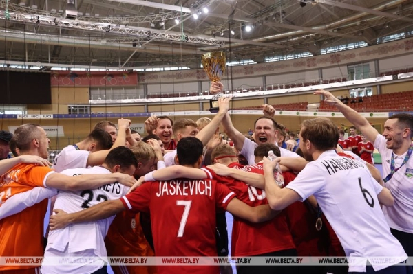 ФОТОФАКТ: ХК "Минск-1" одержал победу в заключительном туре чемпионата Беларуси