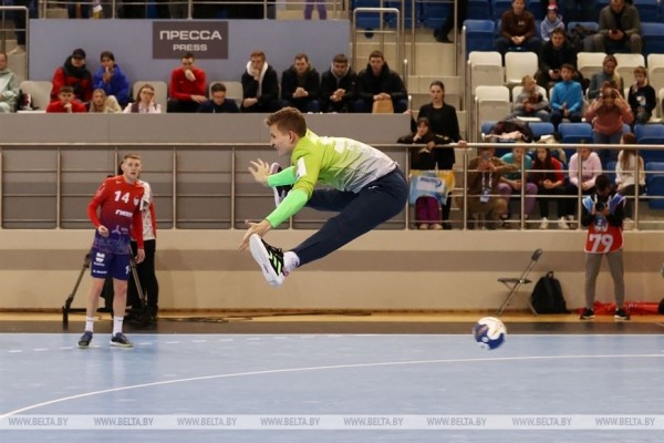 Гандболисты минского СКА обыграли ЦСКА на старте плей-офф SEHA-лиги