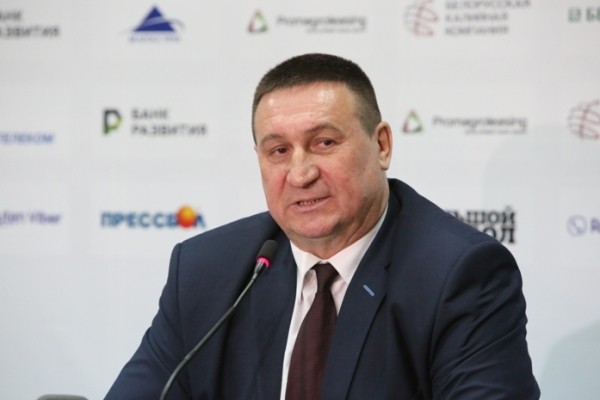 Футбол.  Владимир Базанов: скорее всего, в высшей лиге-2023 сыграют 15 команд. Не хотелось бы нарушать регламент
 