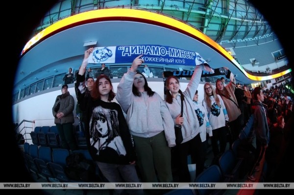 Хоккеисты минского "Динамо" обыграли "Металлург" в КХЛ Хоккеисты минского "Динамо" обыграли "Металлург" в КХЛ