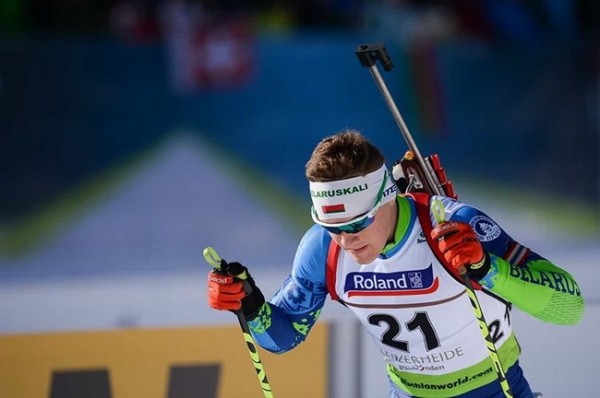 Биатлон.  Чемпионат Беларуси. Илья Авсеенко победил в мужском спринте, Антон Смольский — третий
 