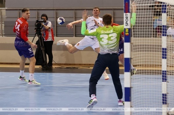 Гандболисты минского СКА обыграли ЦСКА на старте плей-офф SEHA-лиги