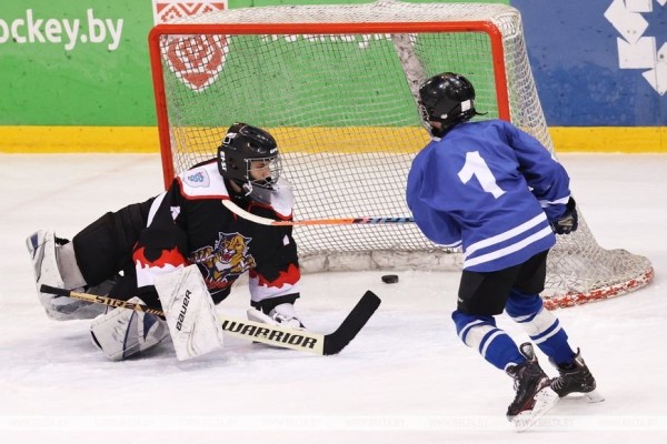 ФОТОФАКТ: В Минске открылись соревнования среди детей и подростков по хоккею "Золотая шайба"