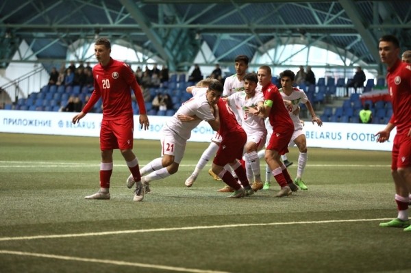 Футбол.  Сборная Беларуси U-16 разгромно уступила сборной Ирана U-17 в матче кубка развития
&nbsp;