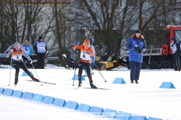ФОТОФАКТ: Финальный этап республиканских соревнований "Снежный снайпер" проходит в "Раубичах"