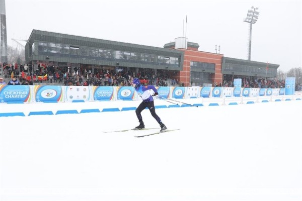 Антон Смольский на финале "Снежного снайпера": юным биатлонистам желаю чистой стрельбы и быстрого хода