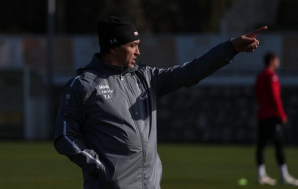 Футбол.  Юрий Уткульбаев: отказ Лисаковича переходить в "Рубин" — его решение, совпадающее с моим желанием
 