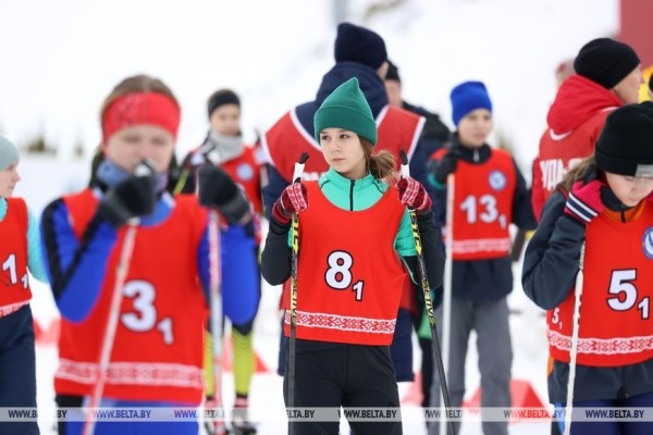 ФОТОФАКТ: Областной этап соревнований по биатлону "Снежный снайпер" прошел в "Раубичах" ФОТОФАКТ: Областной этап соревнований по биатлону "Снежный снайпер" прошел в "Раубичах"