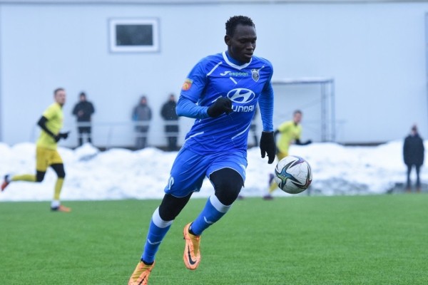 Футбол. Ганский форвард Принс Аду подписал контракт с "Ислочью". В 2020 году он был в топ-60 главных талантов мирового футбола
Футбол. Ганский форвард Принс Аду подписал контракт с "Ислочью". В 2020 году он был в топ-60 главных талантов мирового футбола