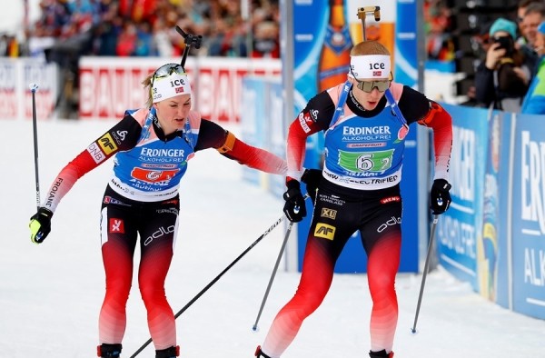 Биатлон. Чемпионат мира. Норвежцы Йоханнес Бо и Марте Олсбю-Ройселанн выиграли сингл-микст
Биатлон. Чемпионат мира. Норвежцы Йоханнес Бо и Марте Олсбю-Ройселанн выиграли сингл-микст