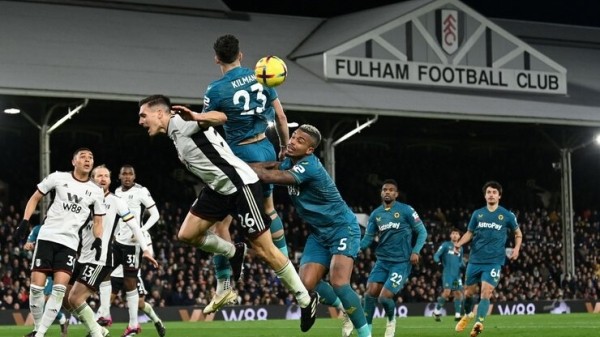 Футбол. Чемпионат Англии. "Фулхэм" и "Вулвергемптон" разошлись миром
Футбол. Чемпионат Англии. "Фулхэм" и "Вулвергемптон" разошлись миром