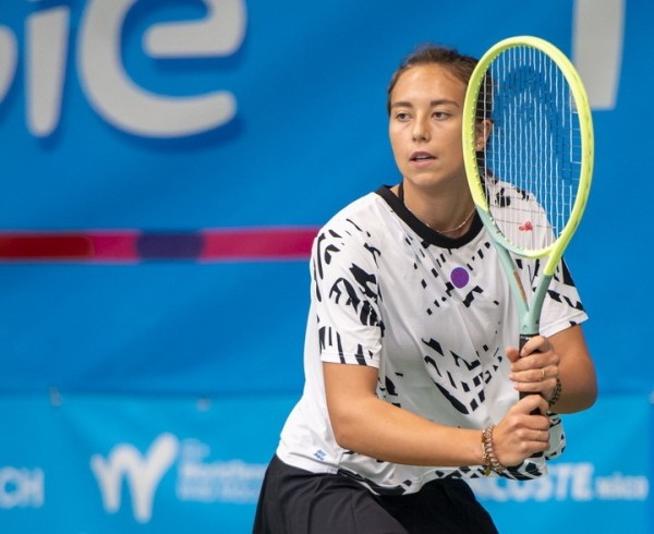 Теннис. Кристина Дмитрук потерпела поражение в полуфинале турнира ИТФ во Франции
Теннис. Кристина Дмитрук потерпела поражение в полуфинале турнира ИТФ во Франции