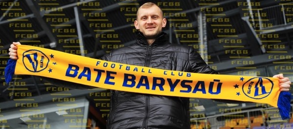 Футбол.  Денис Лаптев официально перешел в БАТЭ
 