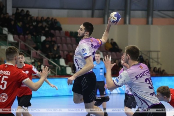 "Чеховские медведи" разгромили гандболистов "Машеки" в SEHA-лиге