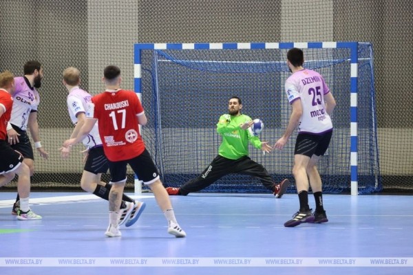 "Чеховские медведи" разгромили гандболистов "Машеки" в SEHA-лиге