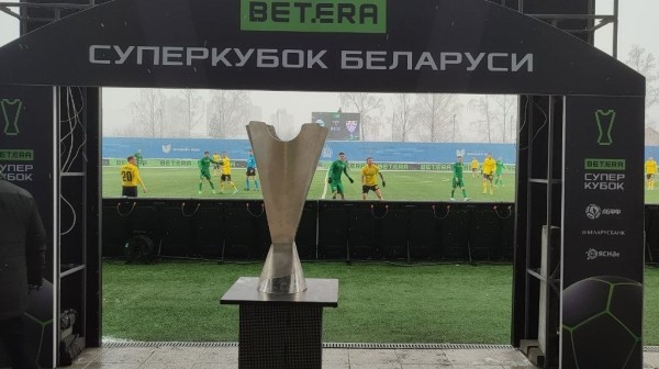 Футбол.  "Шахтер" с минимальным счетом одолел "Гомель" и во второй раз завоевал Суперкубок Беларуси
 