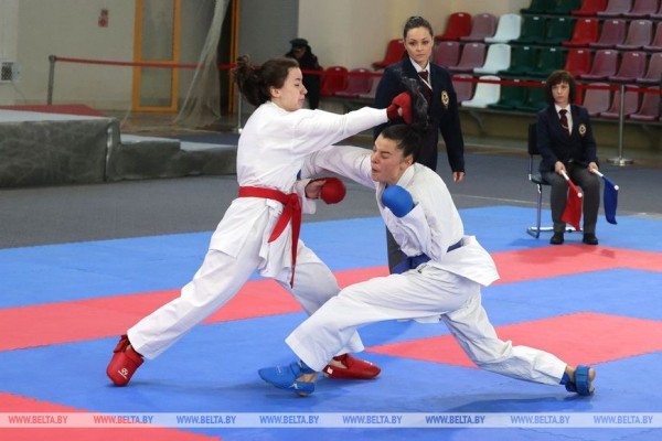 Около 350 спортсменов стали участниками первенства и чемпионата Беларуси по карате в Могилеве