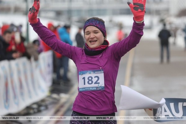 ФОТОФАКТ: В Минске прошел женский забег Beauty run