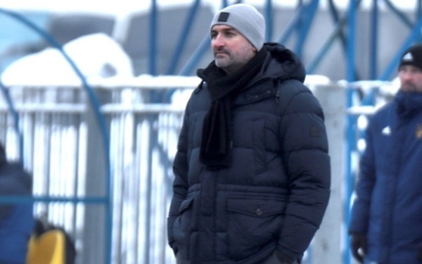 Футбол.  Кирилл Альшевский: когда травка подрастет, будем показывать футбол еще лучше
 