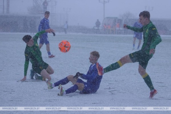 ФОТОФАКТ: "Неман" одержал победу над "Витебском" и вышел в 1/2 финала Кубка Беларуси по футболу