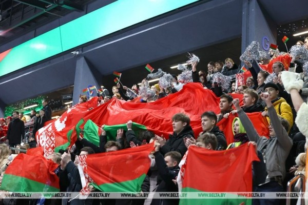 Хоккейная команда Президента вышла в финал любительского турнира Хоккейная команда Президента вышла в финал любительского турнира