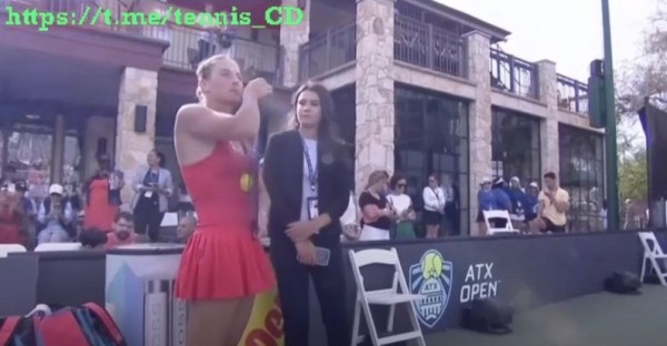 Теннис.  Украинка Костюк и россиянка Грачева не стали пожимать друг другу руки и фотографироваться вместе
 