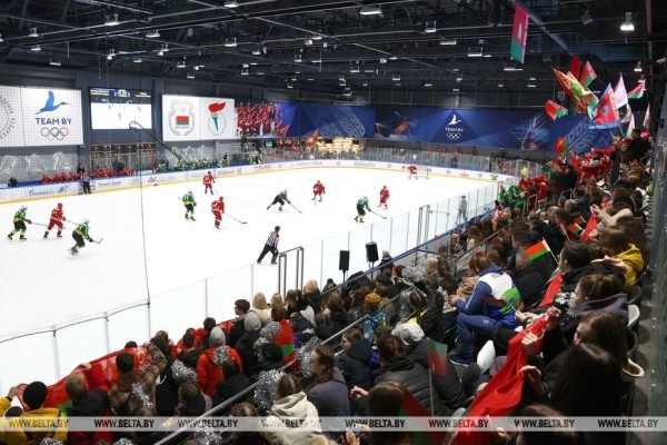 Хоккейная команда Президента вышла в финал любительского турнира Хоккейная команда Президента вышла в финал любительского турнира