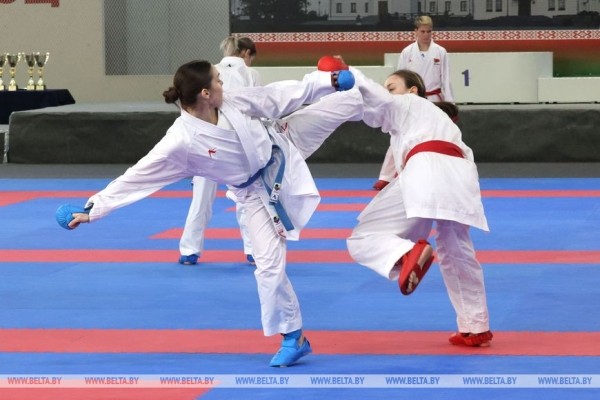 Около 350 спортсменов стали участниками первенства и чемпионата Беларуси по карате в Могилеве