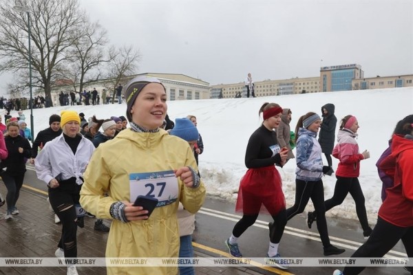 ФОТОФАКТ: В Минске прошел женский забег Beauty run