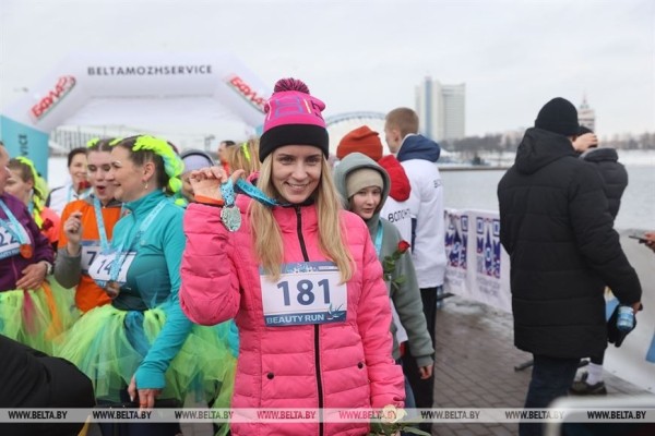 ФОТОФАКТ: В Минске прошел женский забег Beauty run